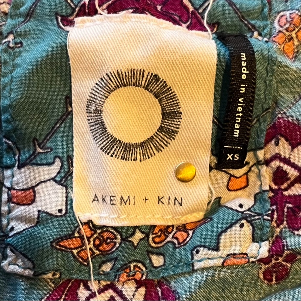 Anthropologie Akemi + Kin Floral Halifax Sleeve High Low Blouse - Picture 5 of 9